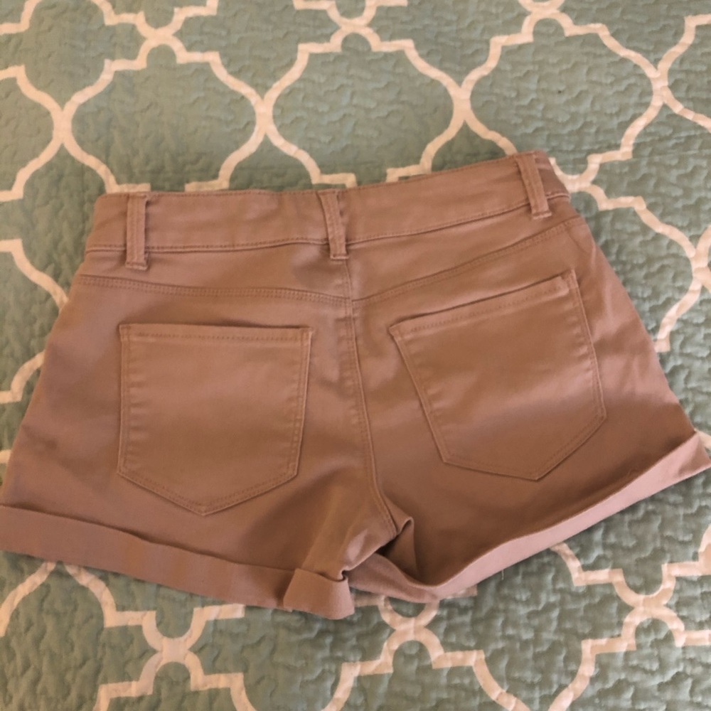 Shorts - Picture 2 of 2